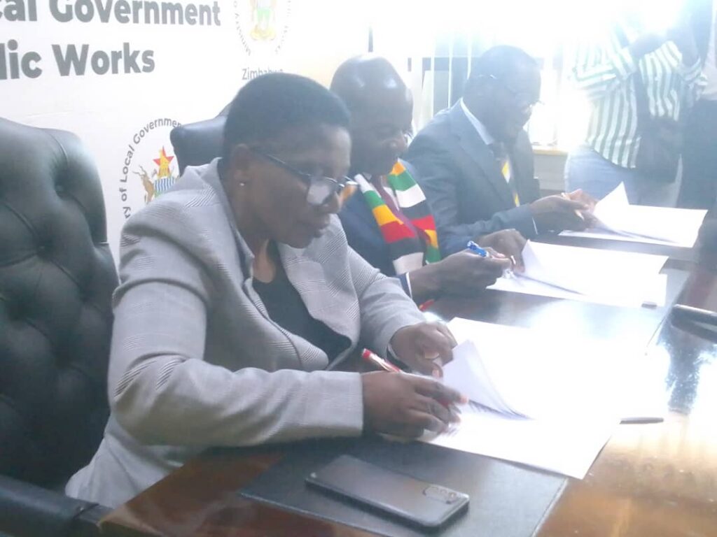 Zimbabwe government to construct houses for war veterans